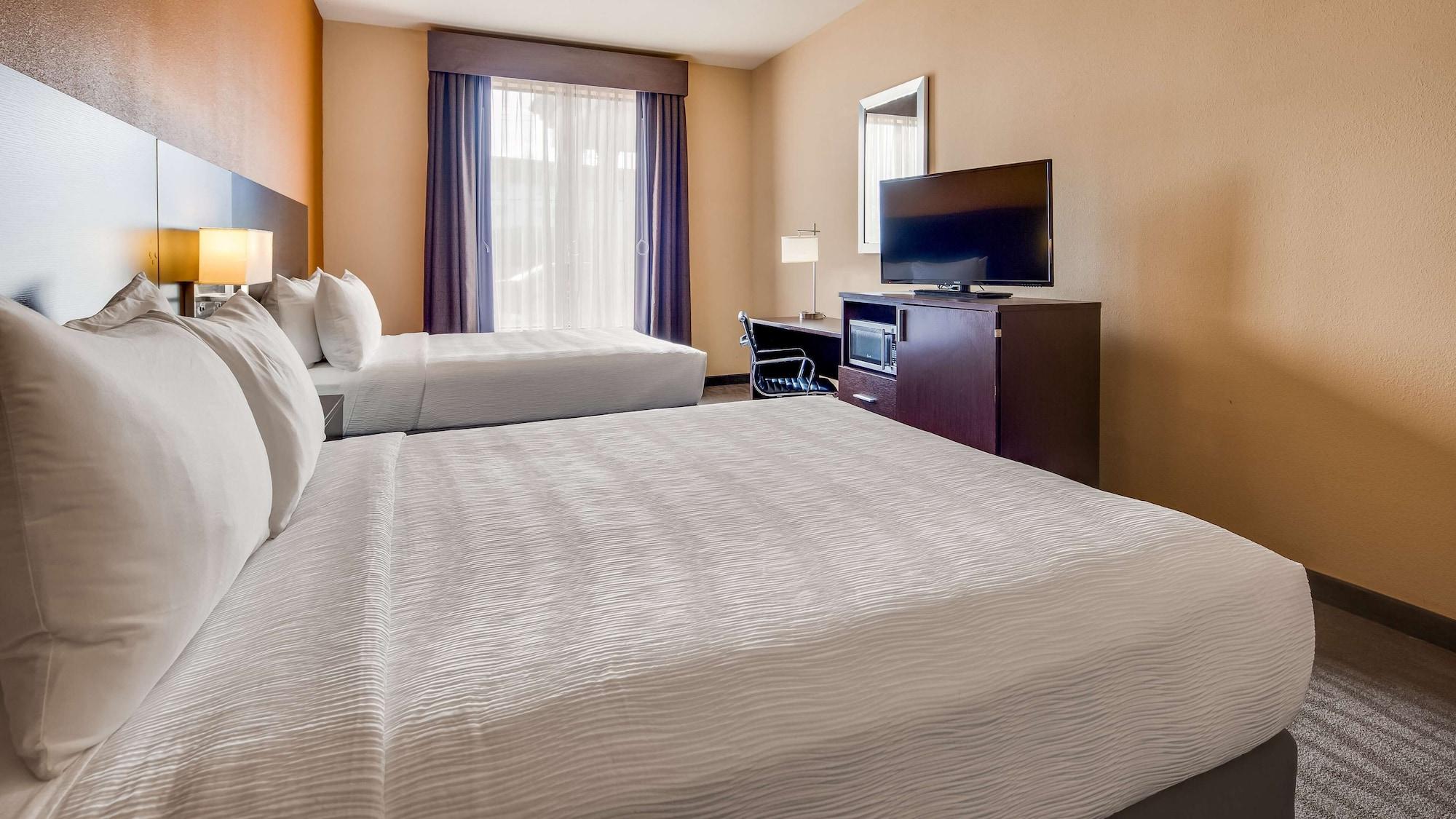Best Western St. Louis Airport North Hotel & Suites Hazelwood Extérieur photo