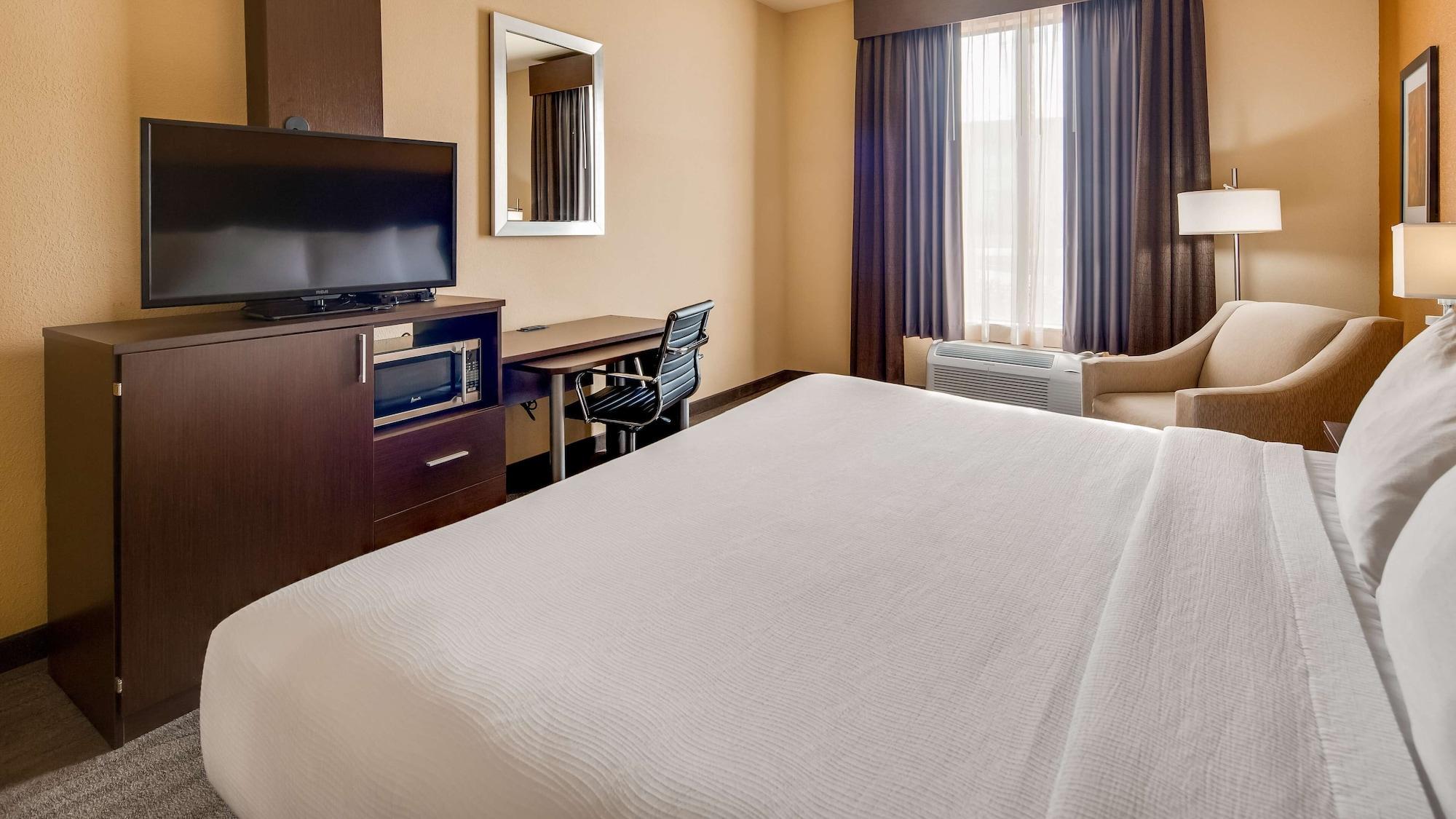 Best Western St. Louis Airport North Hotel & Suites Hazelwood Extérieur photo