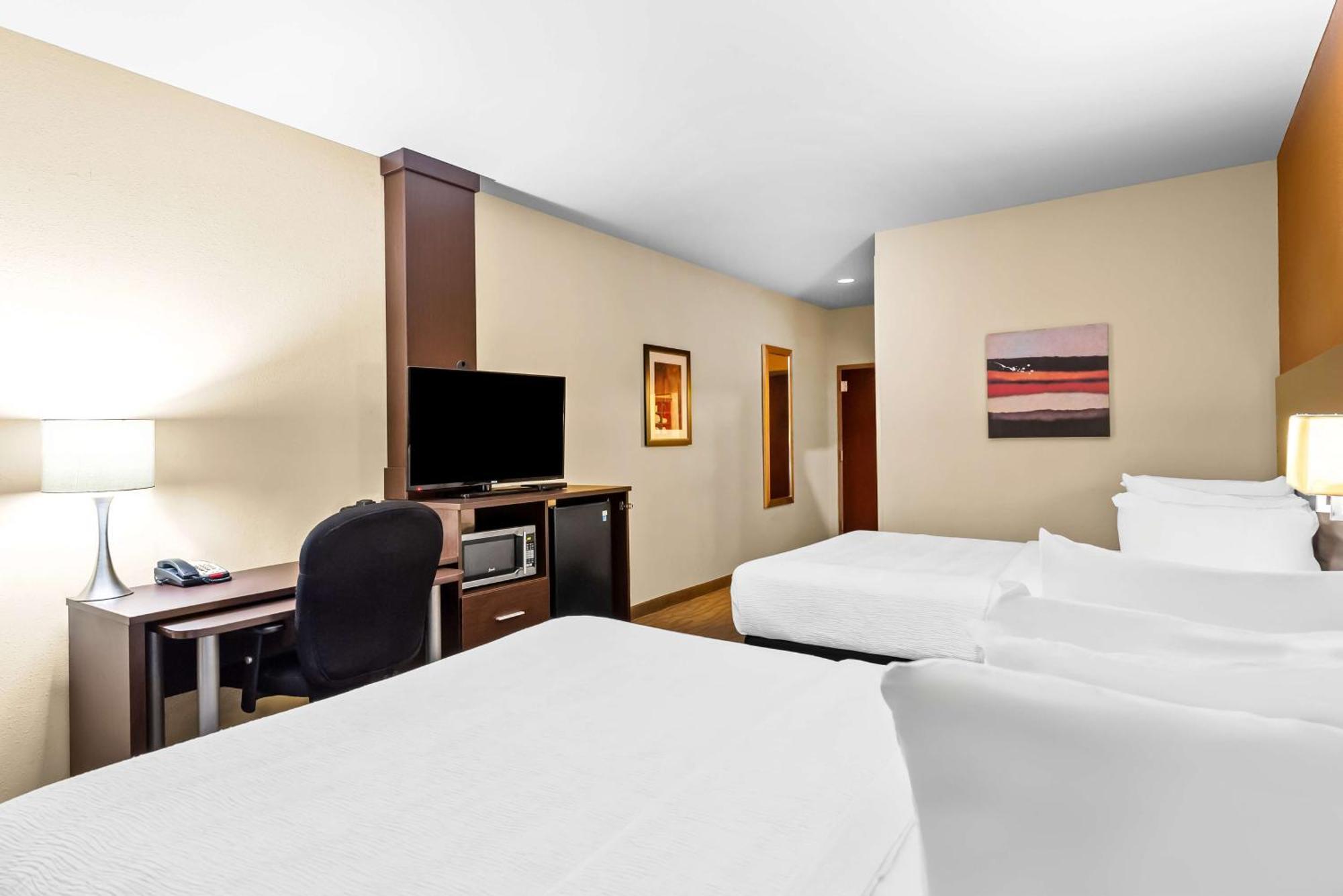 Best Western St. Louis Airport North Hotel & Suites Hazelwood Extérieur photo