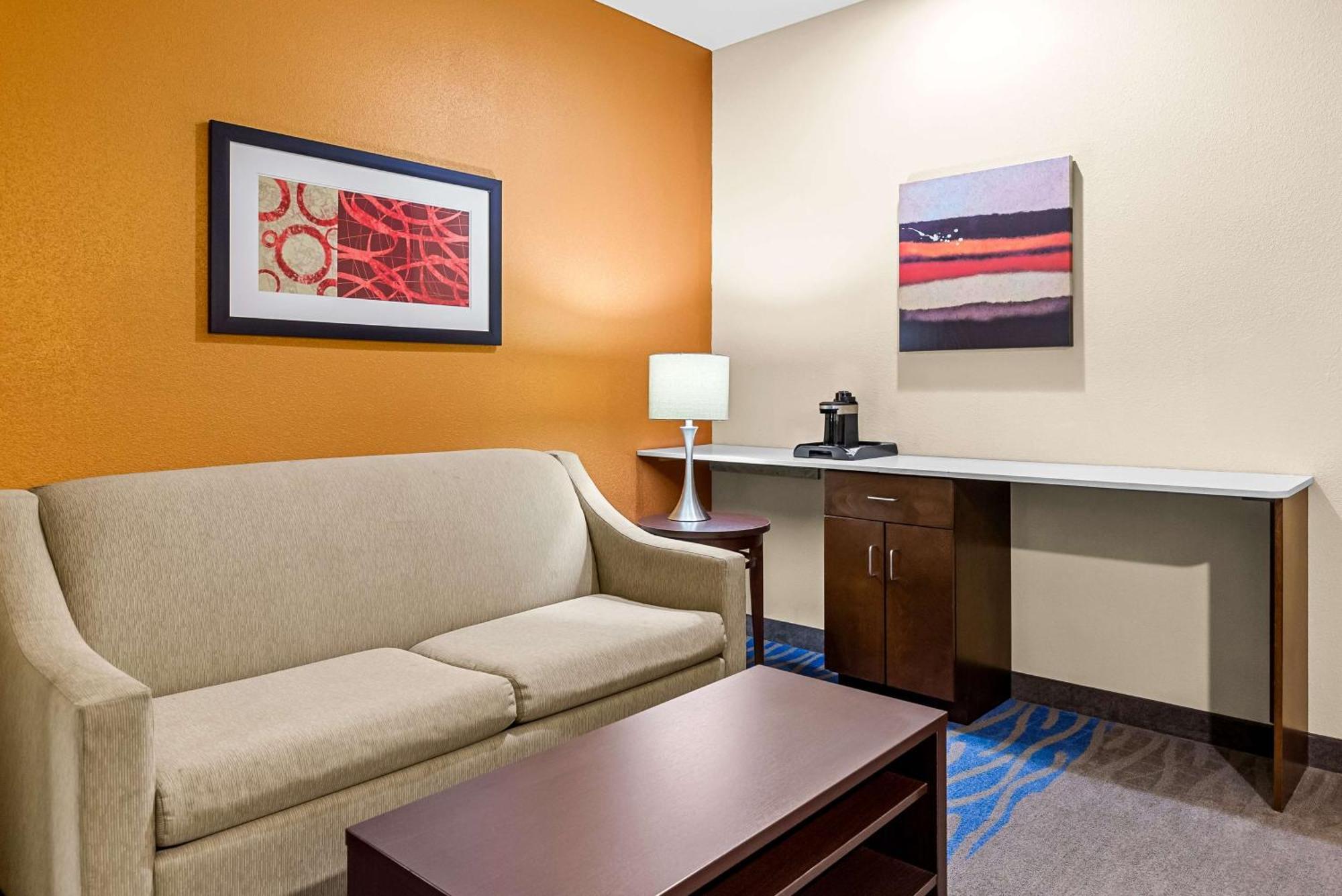 Best Western St. Louis Airport North Hotel & Suites Hazelwood Extérieur photo