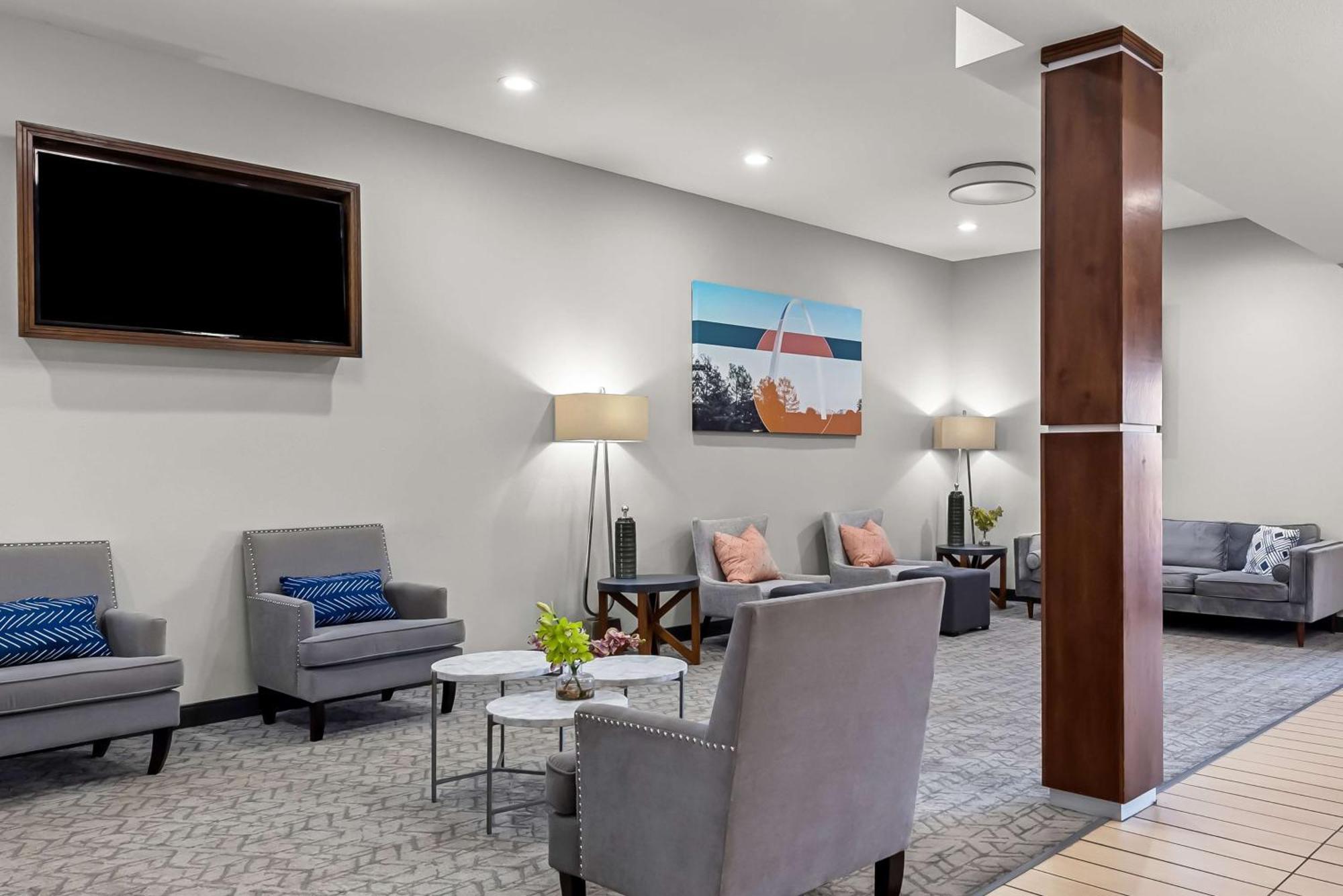 Best Western St. Louis Airport North Hotel & Suites Hazelwood Extérieur photo