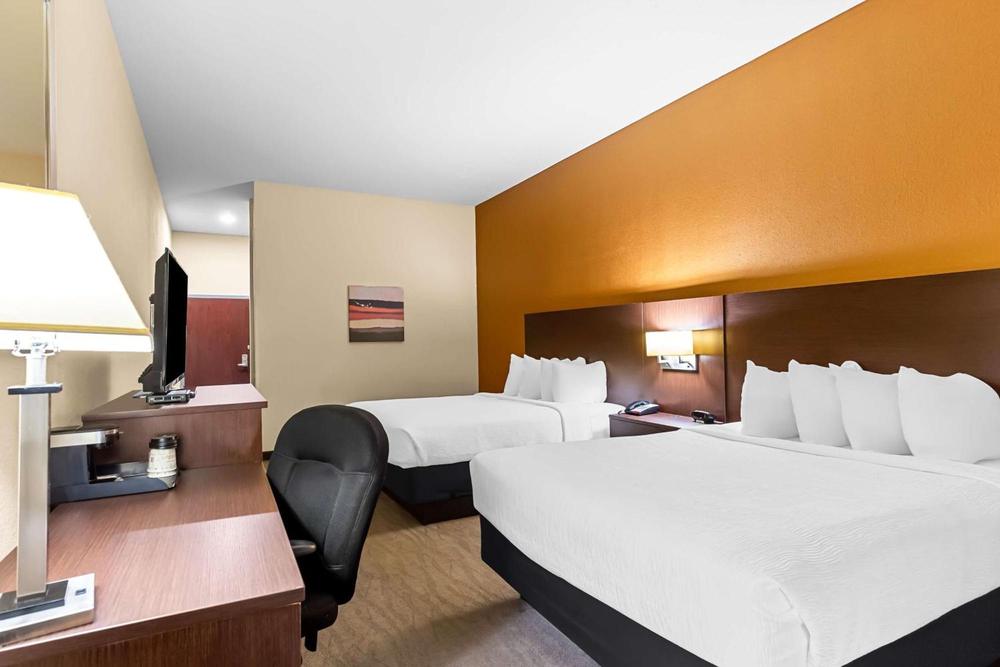 Best Western St. Louis Airport North Hotel & Suites Hazelwood Extérieur photo