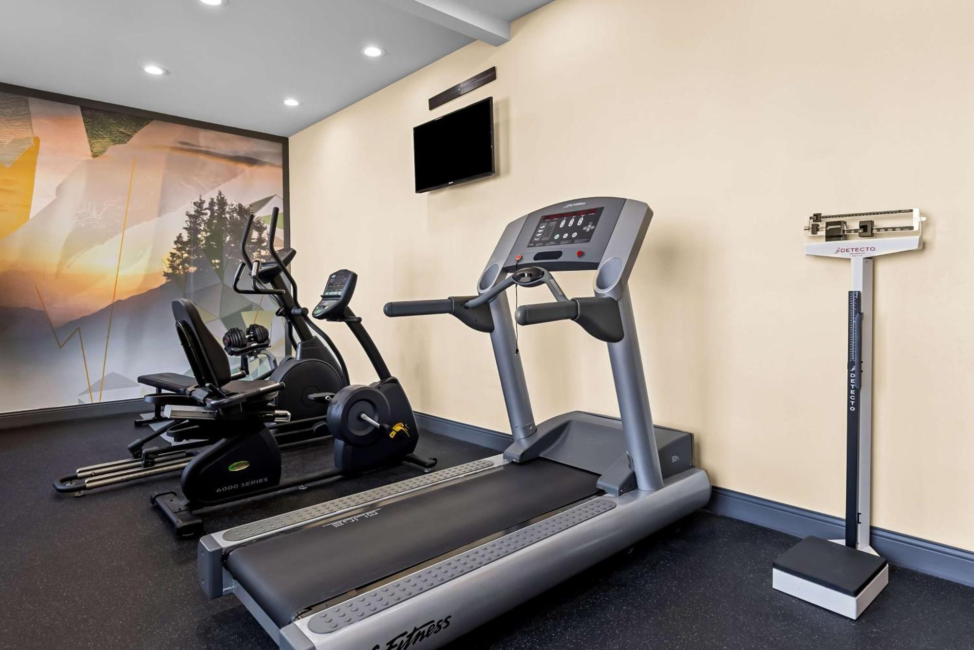 Best Western St. Louis Airport North Hotel & Suites Hazelwood Extérieur photo