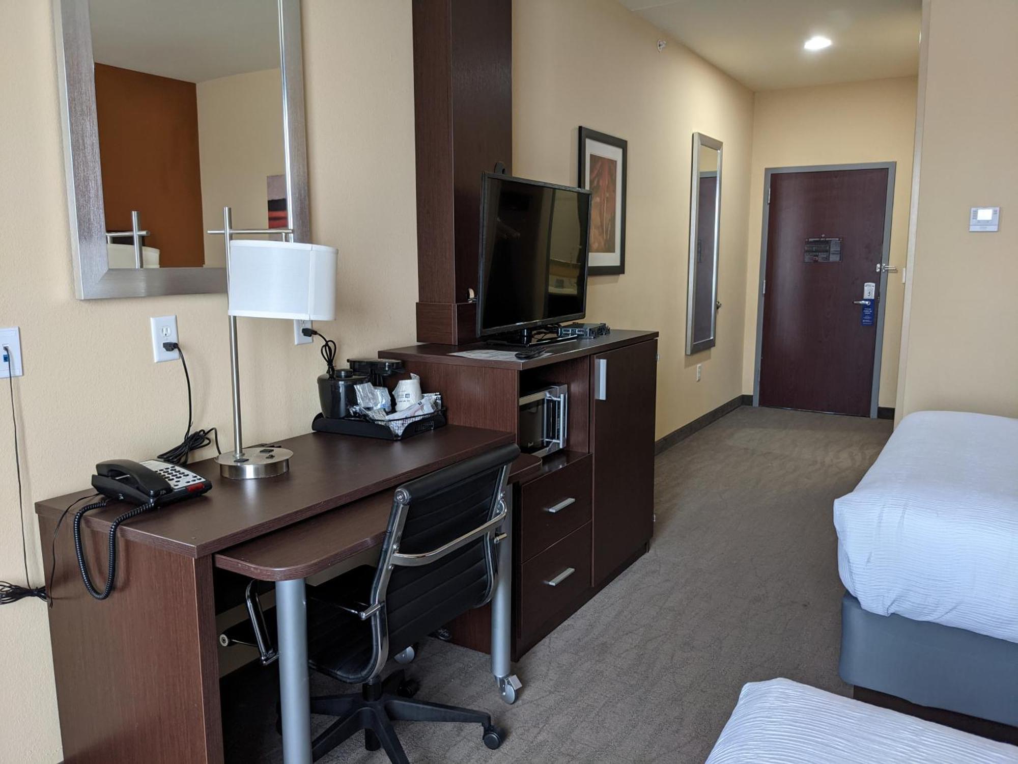 Best Western St. Louis Airport North Hotel & Suites Hazelwood Extérieur photo
